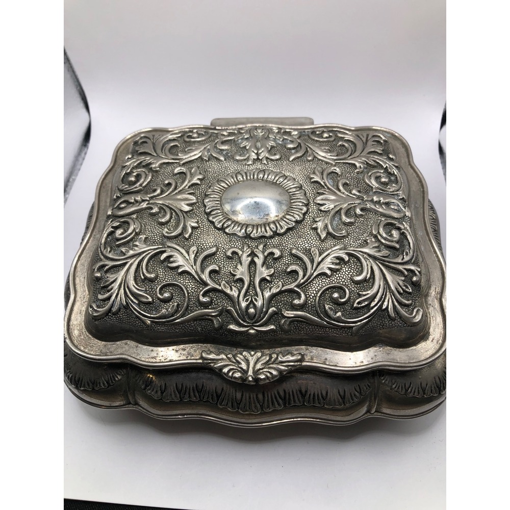 Heritage Mint Ltd Silver Tone Ornate Floral Jewelry Box Red Velvet Lining